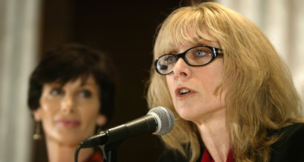 nina-hartley-university-of-wisconsin-la-crosse_Fotor